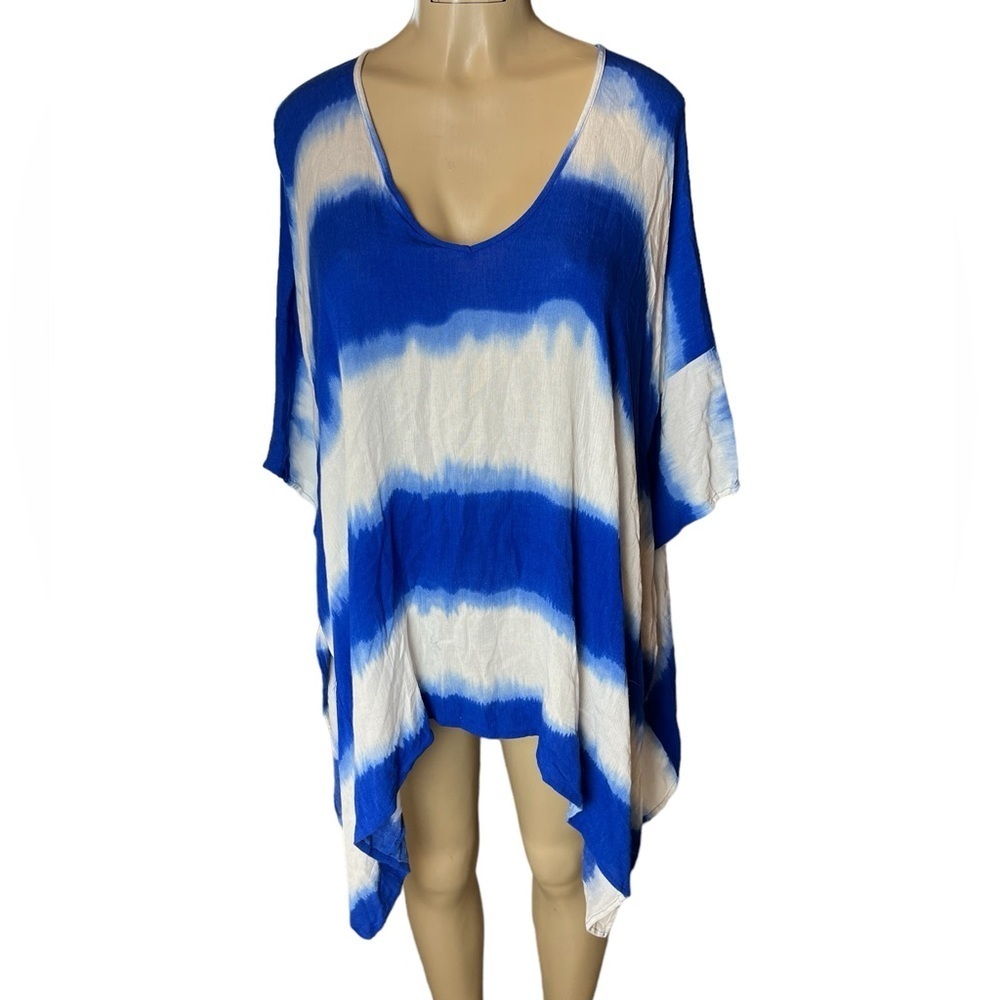 Before You Collection Swimsuit Coverup in Blue and White High-Low Hem One Size‌‌